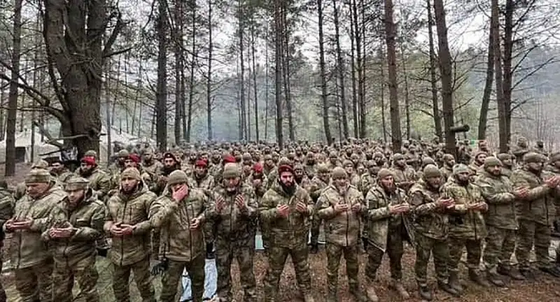 CECENI PRONTI A COMBATTERE IN UCRAINA 1