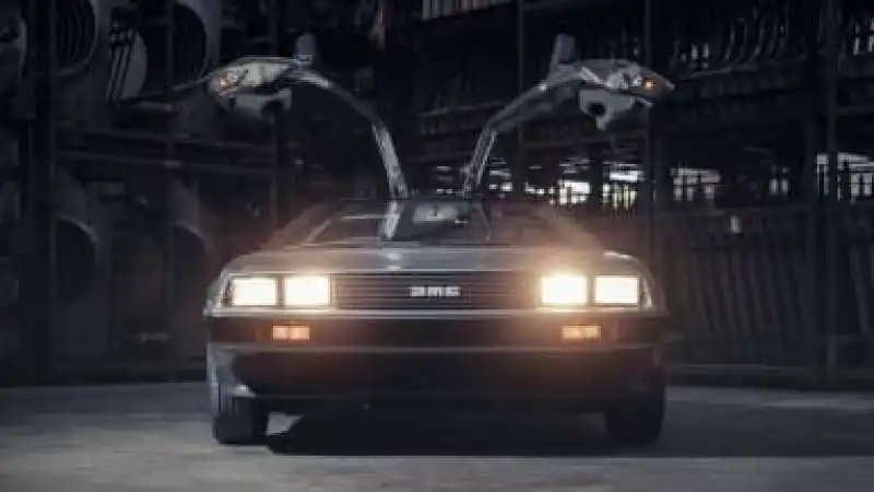 delorean dmc 12 ritorno al futuro 