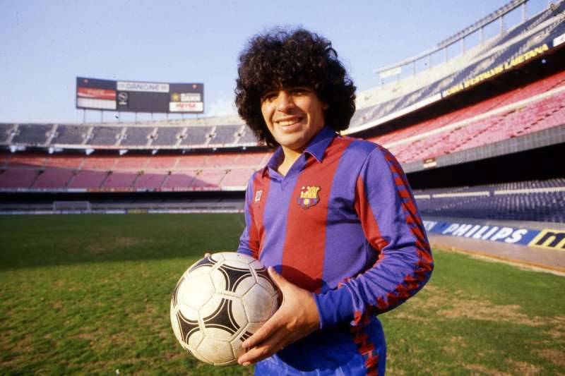 diego armando maradona al barcellona 4