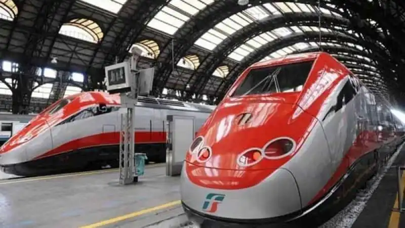 frecciarossa milano parigi 4