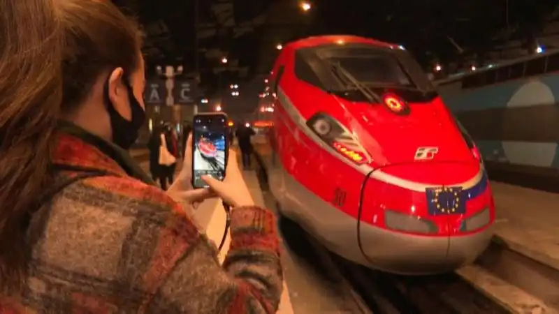 frecciarossa milano parigi 7