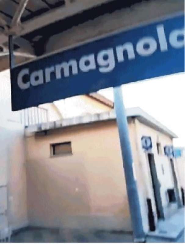 GIULIO MASSIMO SUICIDA A CARMAGNOLA