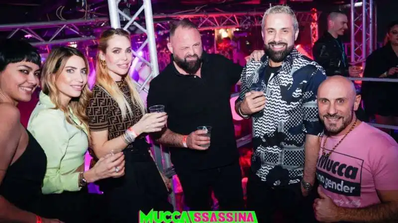 ilary blasi con luca tommassini al muccassassina 