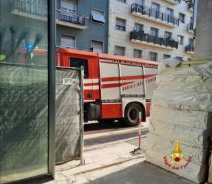 incidente ascensore a milano 2