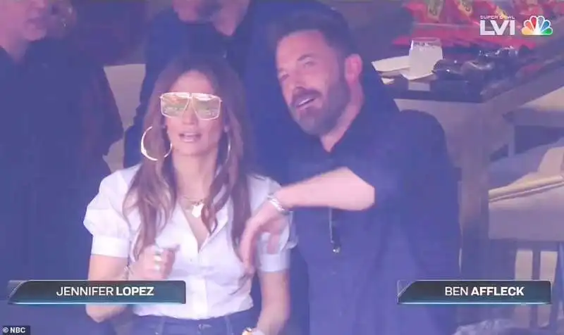 jennifer lopez e ben affleck al superbowl