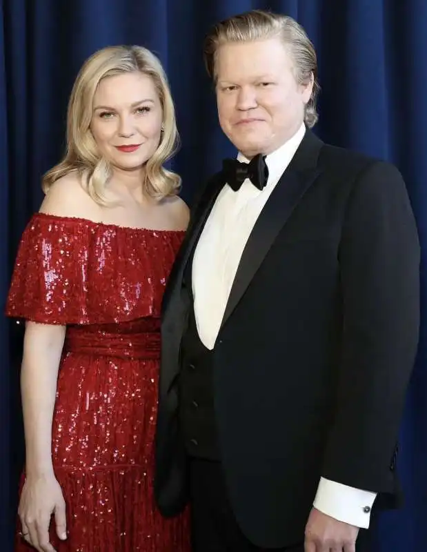 kirsten dunst jesse plemons 