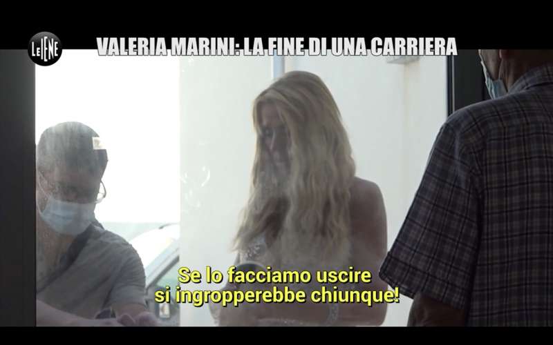 lo scherzo delle iene a valeria marini 2