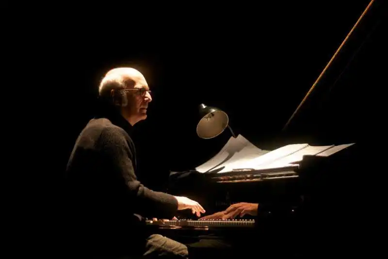 ludovico einaudi 9