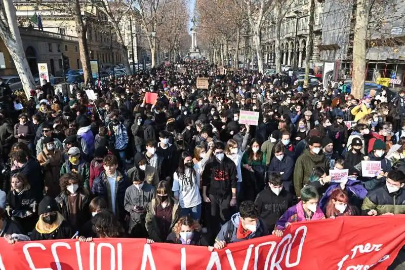 manifestazione studenti 