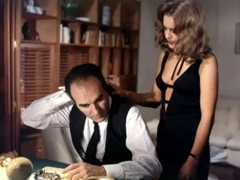 michel piccoli romy schneider   michel piccoli   il commissario pellissier 