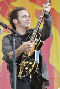 Nils Lofgren