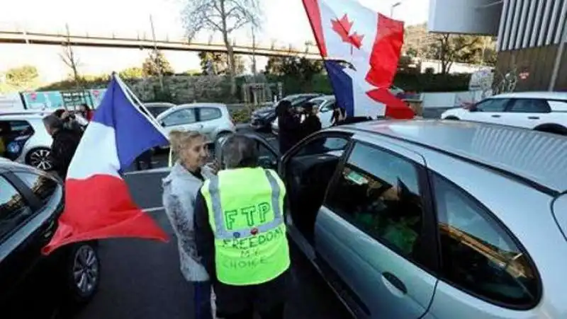 Parigi convoglio della liberta 4