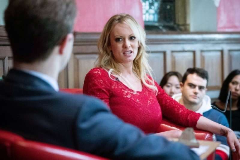 stormy daniels a oxford 1