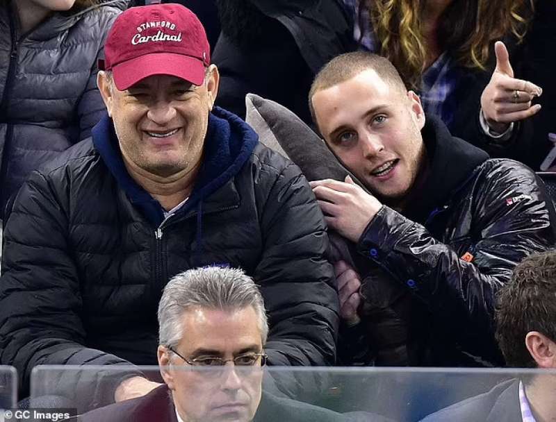 Tom Hanks con il figlio Chet