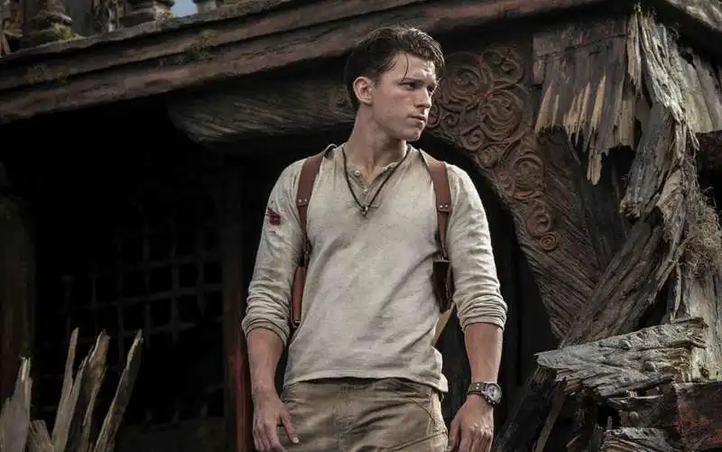 tom holland   uncharted 