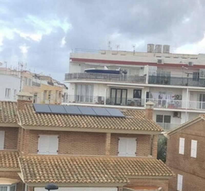 barca sul balcone a minorca 3