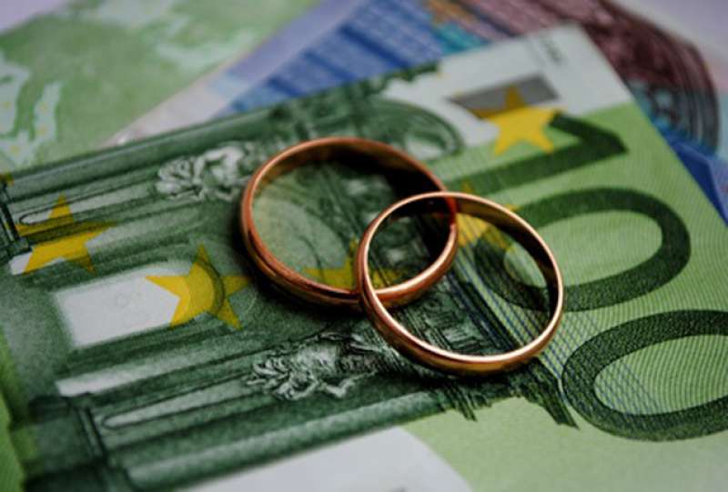 DIVORZIO ASSEGNO DI MANTENIMENTO