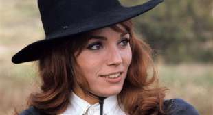 elsa martinelli the belle starr story 1