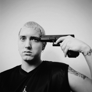 eminem pistola