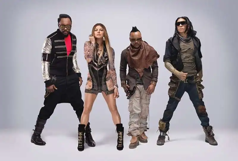 fergie con i black eyed peas 2