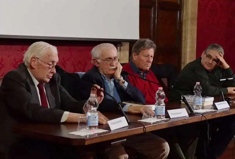 franco cordelli  giulio ferroni  giorgio montefoschi  raffaele manica  foto di bacco (2)