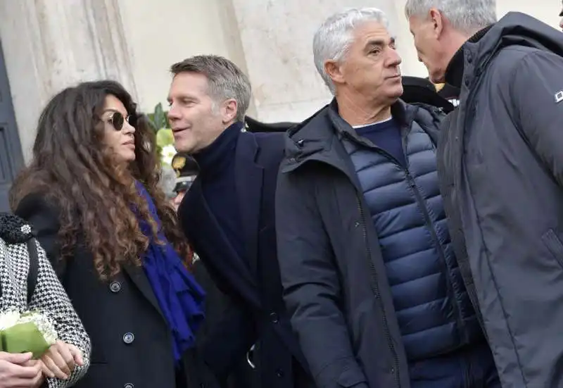 funerale costanzo   afef emanuele filiberto biagio izzo   foto di bacco