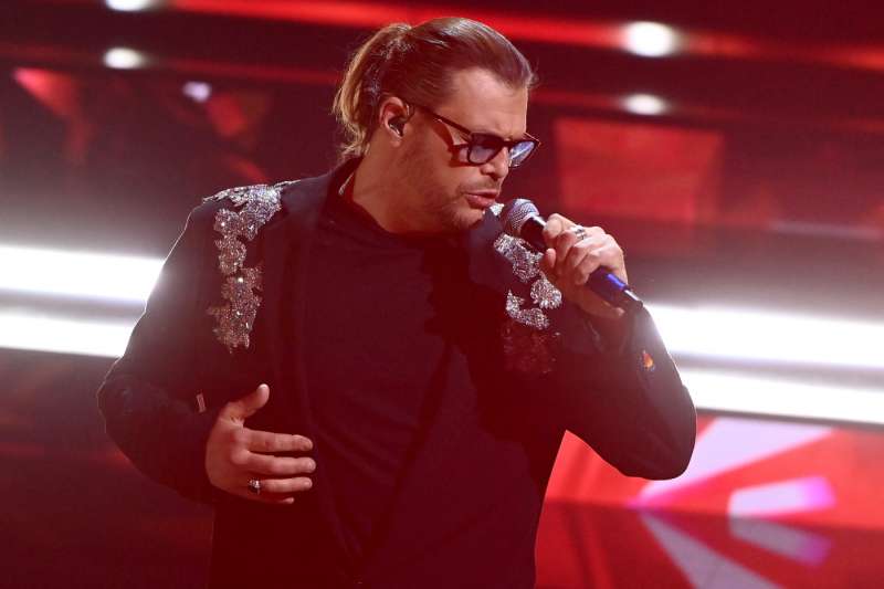 gianluca grignani sanremo 2023