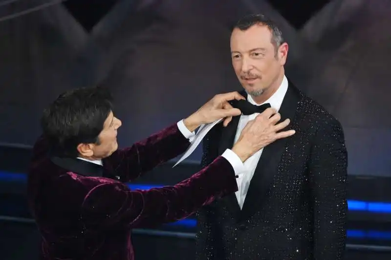 gianni morandi e amadeus   sanremo 2023