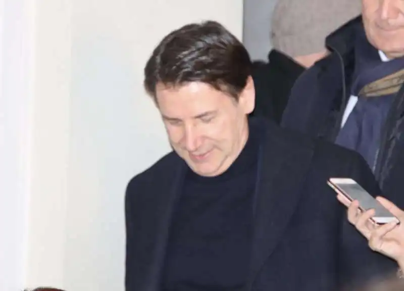 GIUSEPPE CONTE AL TEATRO MANCINELLI DI ORVIETO PER LO SPETTACOLO DI GRILLO