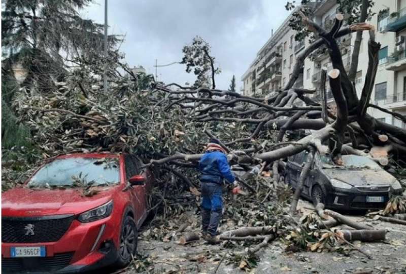 i danni del maltempo a siracusa