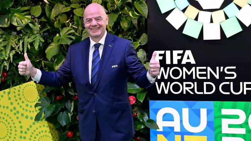 INFANTINO MONDIALI DI CALCIO FEMMINILE