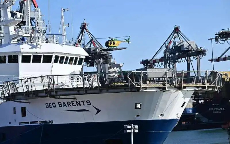 LA NAVE ONG GEO BARENTS FERMA AL PORTO DI AUGUSTA 