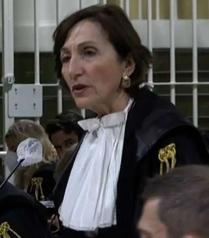 LA PM TIZIANA SICILIANO