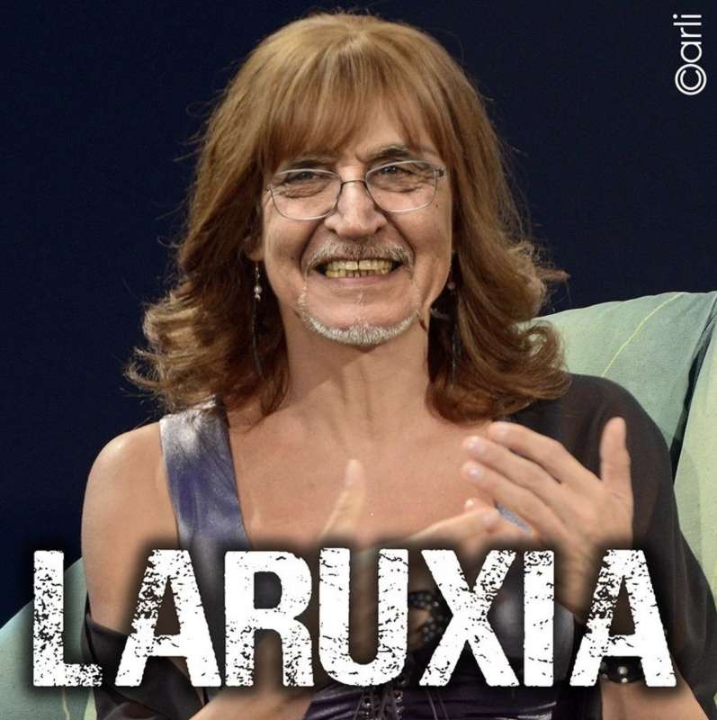 LARUXIA - MEME BY EMILIANO CARLI