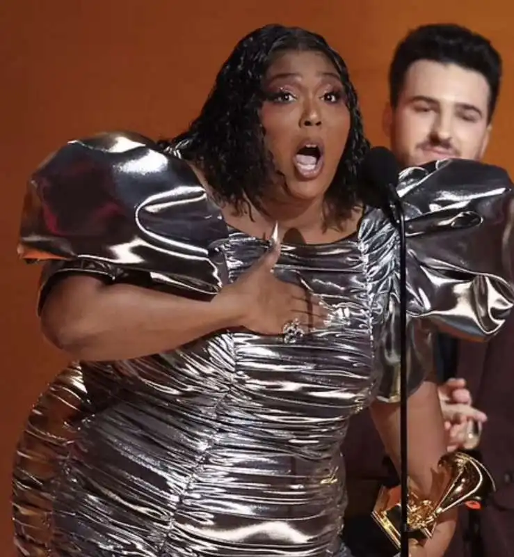 lizzo   grammy 2023