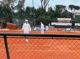 lo psichiatra Stefano Maria Cogliati Dezza gioca a tennis al circolo Tennis Parioli