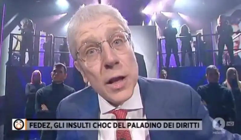 mario giordano risponde a fedez 4