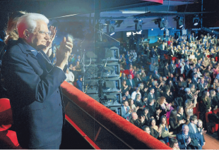 sergio mattarella al teatro ariston sanremo