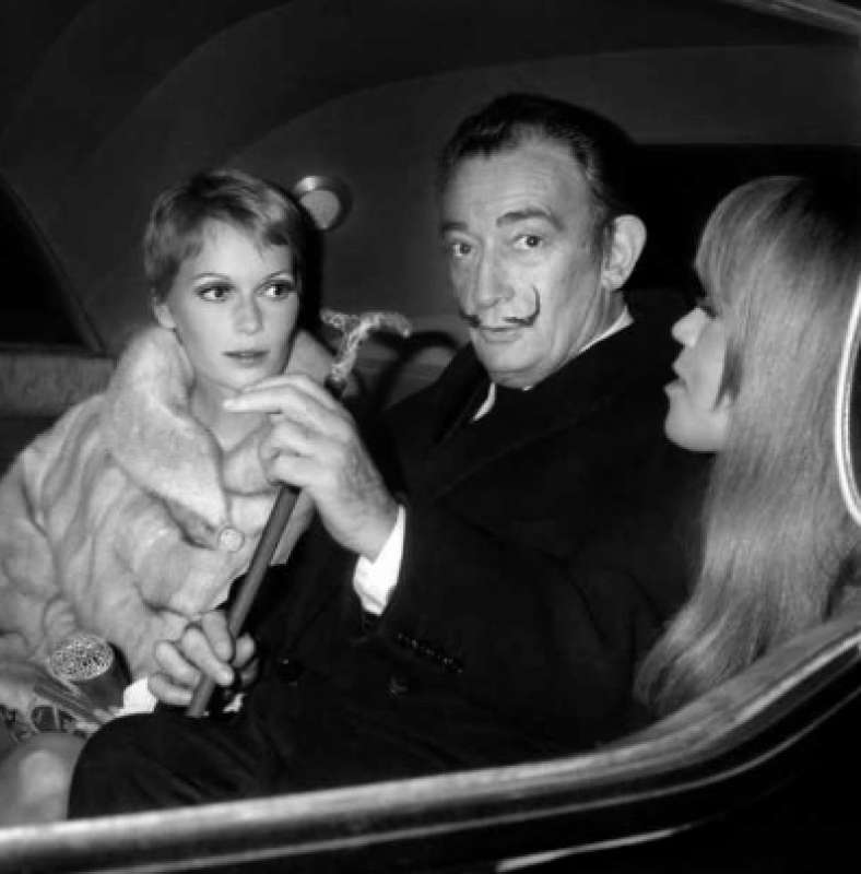 mia farrow salvador dali amanda lear