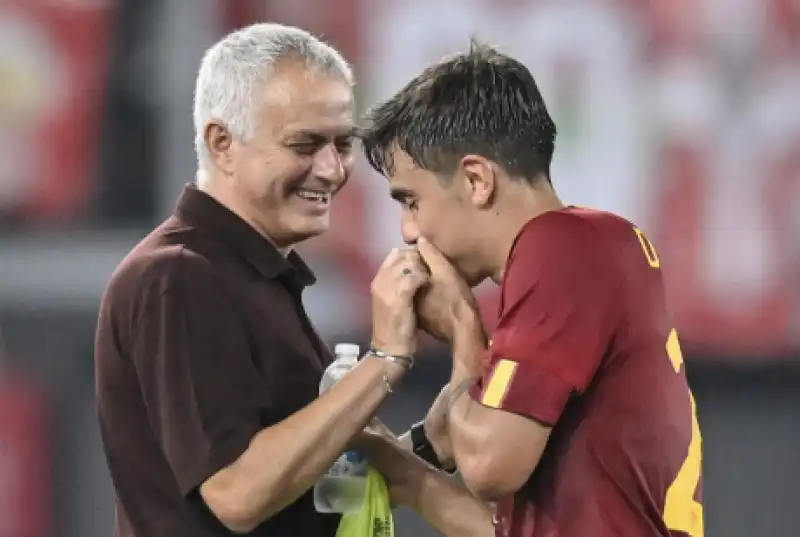 mourinho dybala