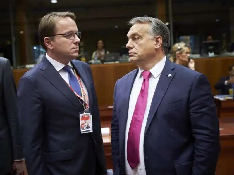 Oliver Varhelyi Viktor Orban 