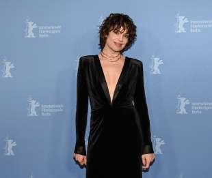 premiere the good mothers berlinale 7