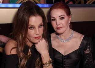 priscilla presley lisa marie presley 3