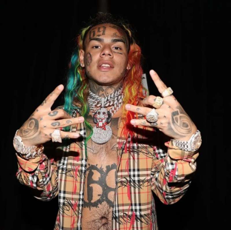 rapper 6ix9ine 5