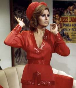 raquel welch il caso myra breckinridge. 2