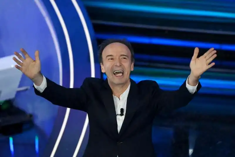 roberto benigni   sanremo 2023