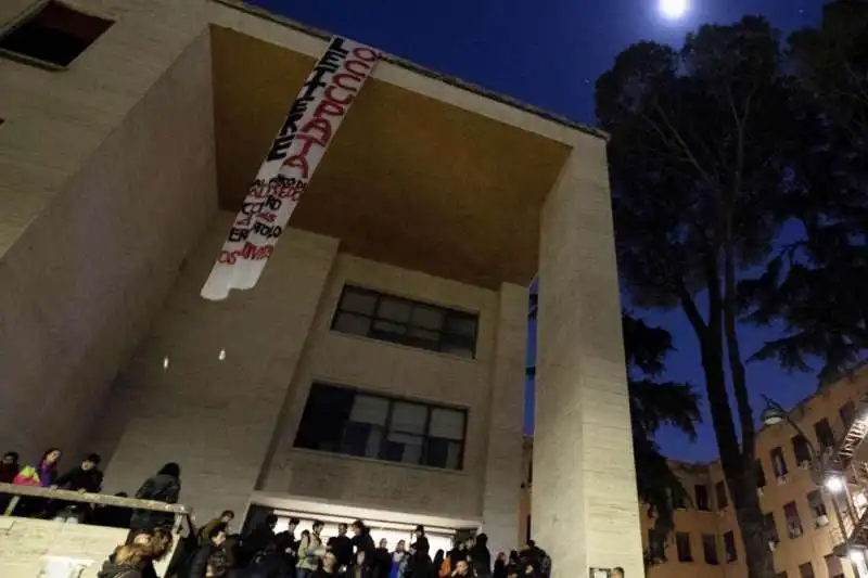 sapienza occupata per alfredo cospito 3