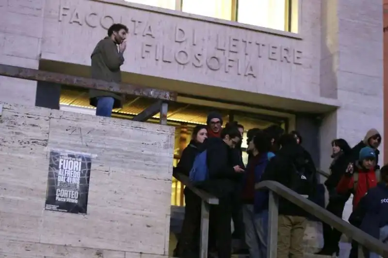 sapienza occupata per alfredo cospito 7