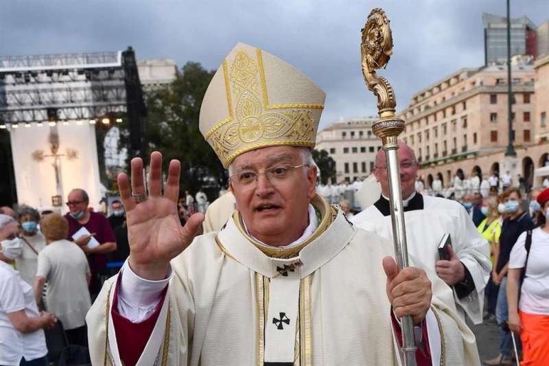 vescovo di genova marco tasca