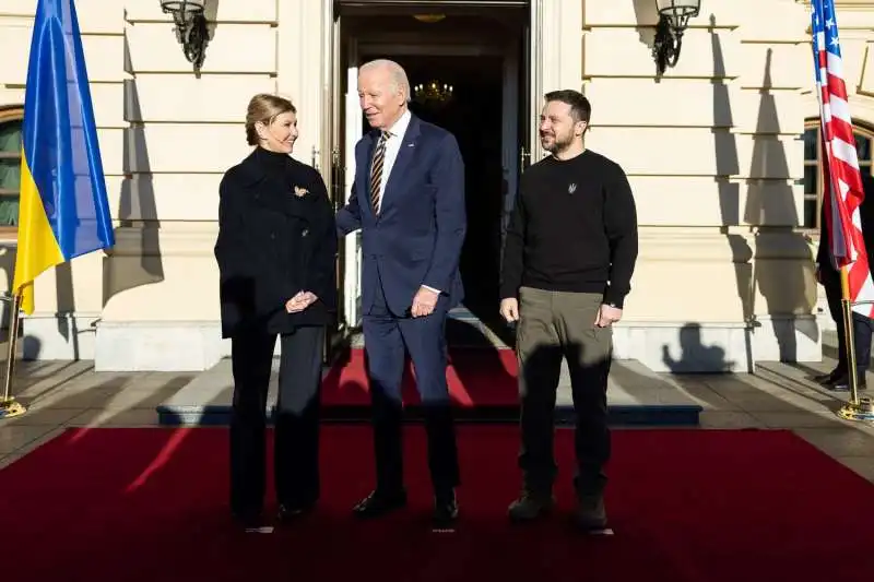 VOLODYMYR ZELENSKY E JOE BIDEN A KIEV 2